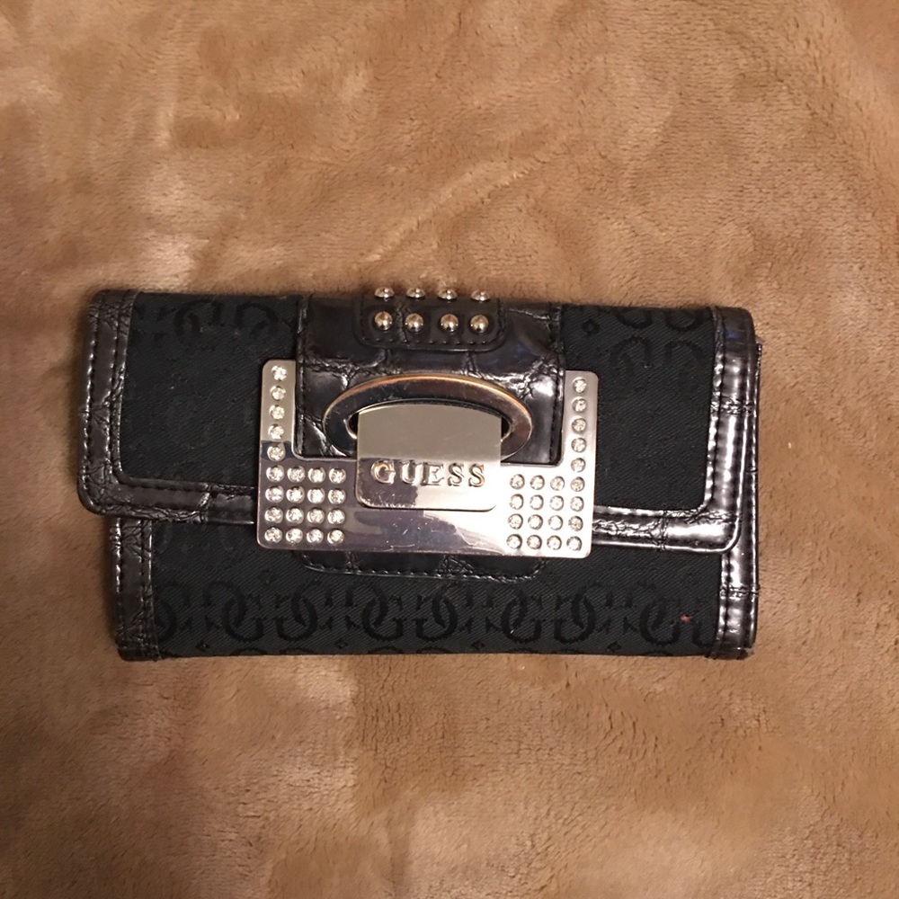 Guess Wallet